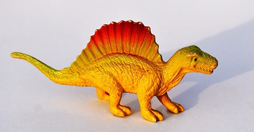 スピノサウルス 化石 日本 博物館